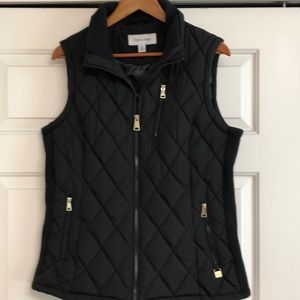 Calvin Klein large black zippered vest